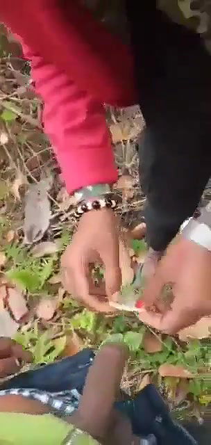 randi ladki ne condom lagake chudai