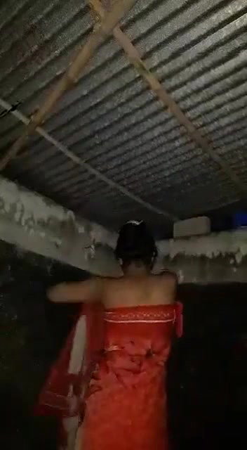 long haired hot girl nude bath video