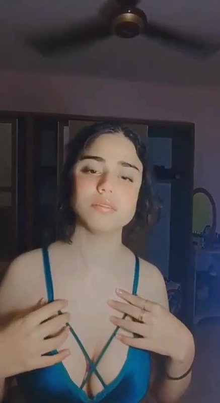 desi nude strip by hot gori girl