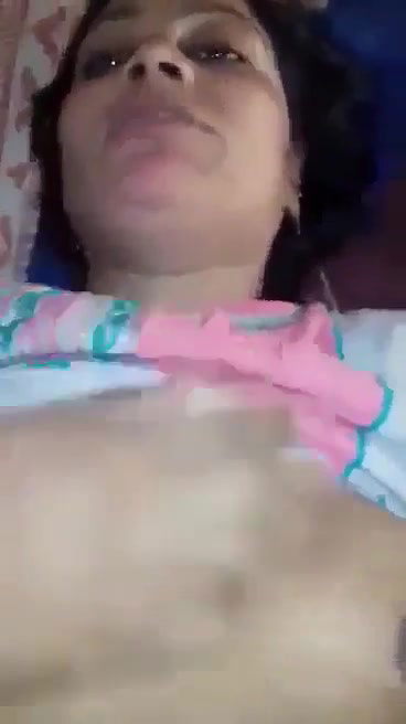 Desi Horny Couple Having Fun
