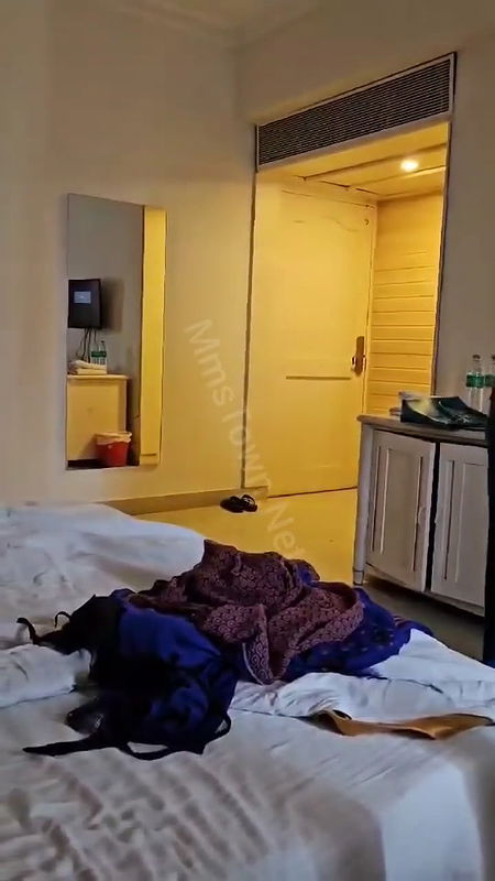 Tamil Aunty Changing Clothes Nude Captured In Hotel Clear Talking 2