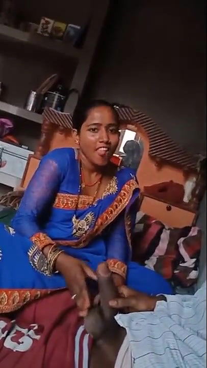 village guy recording bhabhi blowing