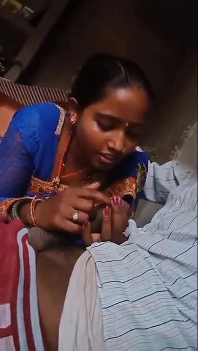 village guy recording bhabhi blowing