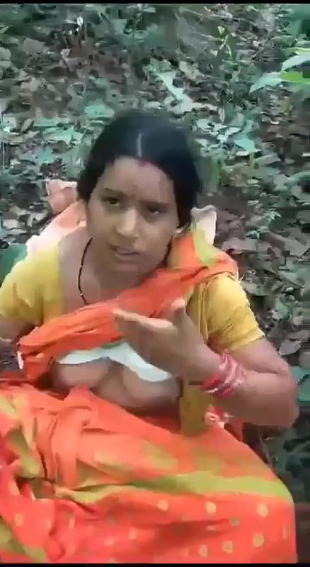 gaon ki benagli boudi ko patake choda
