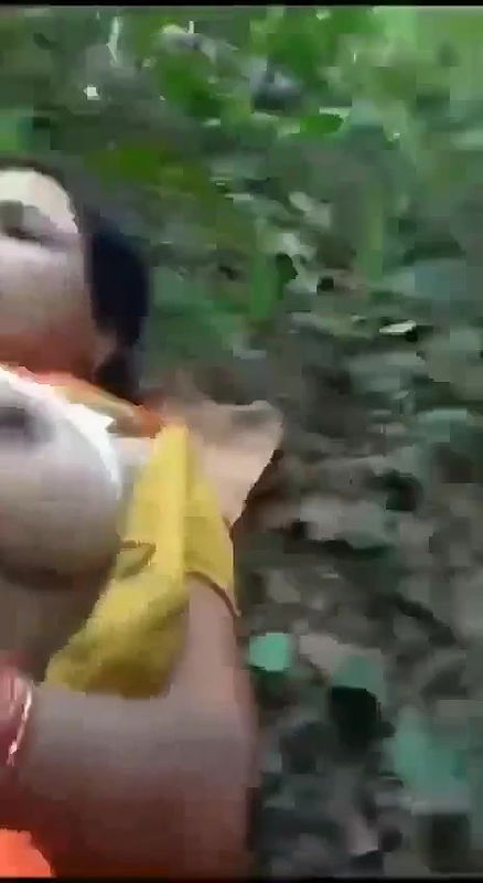 gaon ki benagli boudi ko patake choda