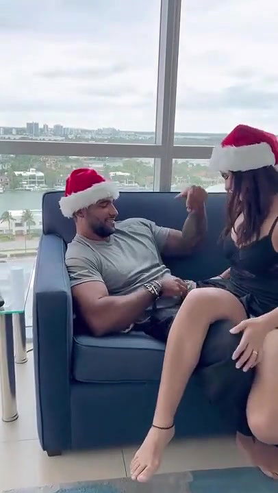 Desi Meetii Kalher Fucking On Christmas