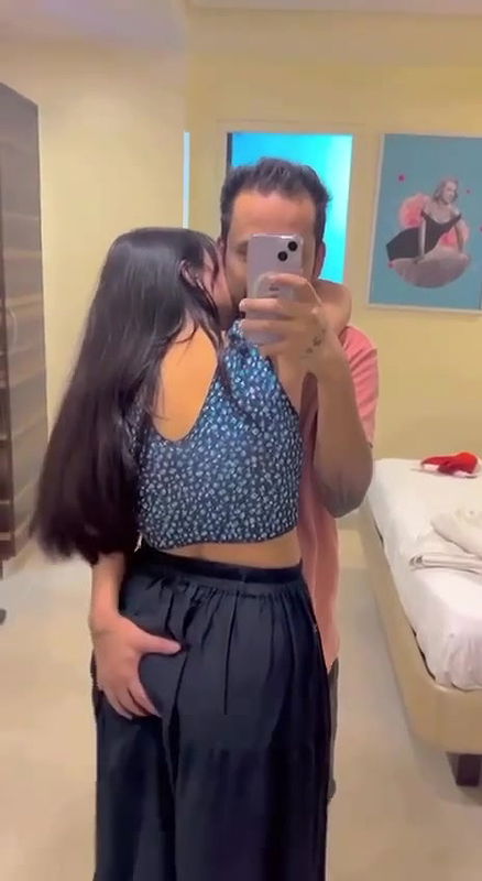 1 5042279888833217727