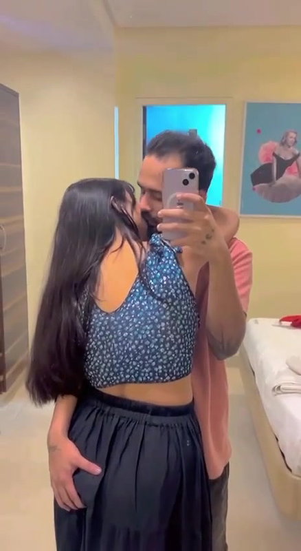 1 5042279888833217727