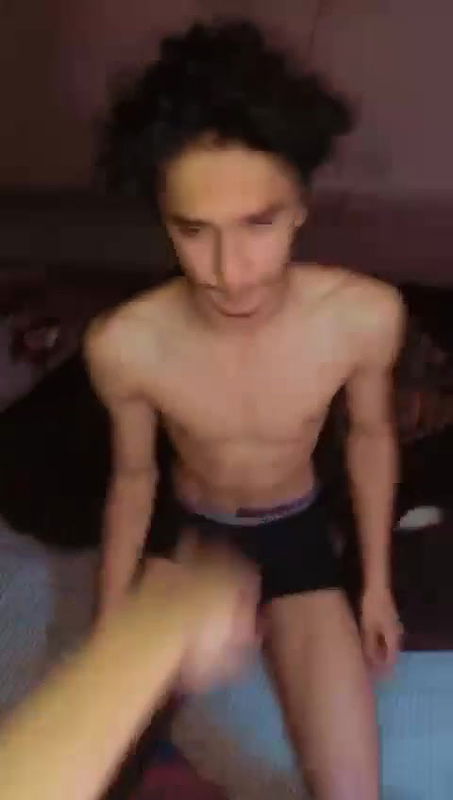 4 5827747841547704578