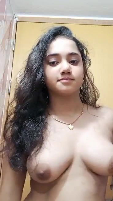 beautiful girl nude masturbation