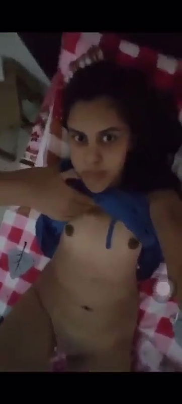 vc mein choot or boob dikhayi