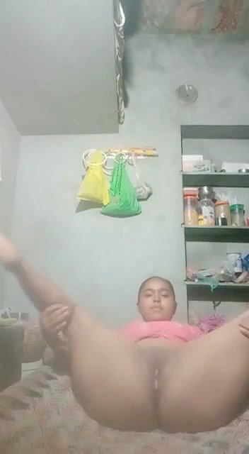 let ke bhabhi ne chut dikhayi