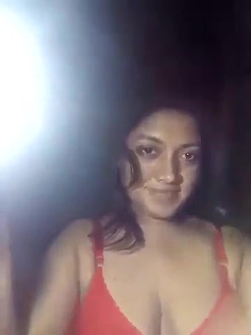 nude show at night