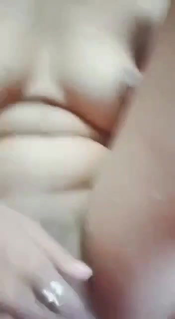 pussy show by gf