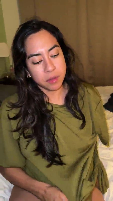 Extremely gorgeous chubby girlfriend having fun with his lover P1