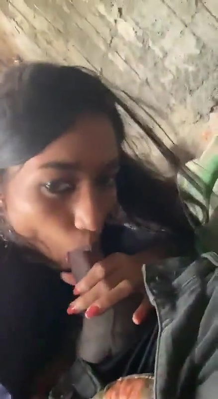 school girl blowjob to her boy friend