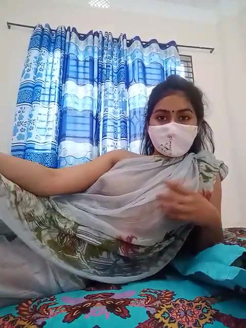 web cam girl nude show