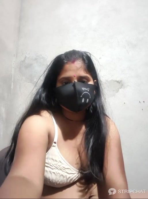 Stripchat Curvy Chaaya