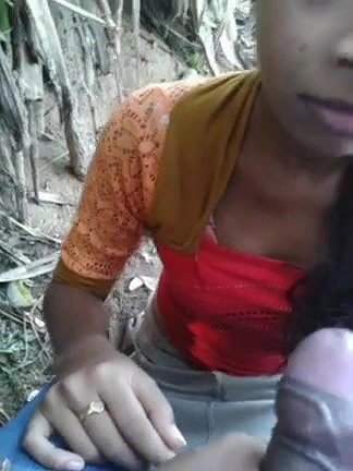 Cute and shy girl giving a sensual bj in beach side outdoor place