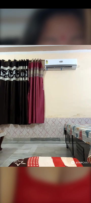 20 88pink big pussy open in sofa