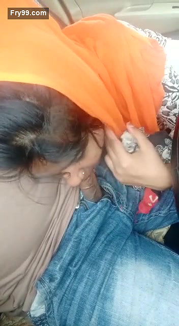 Pk bhabi suck on car