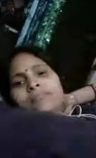 Sweet Desi Bhabhi show her Nude