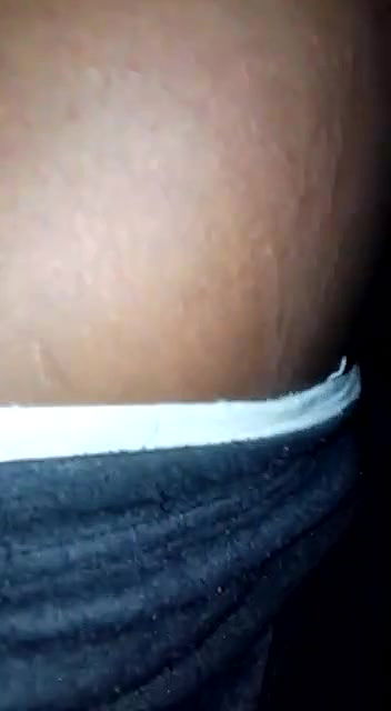 Desi wife nude MMS sex clip