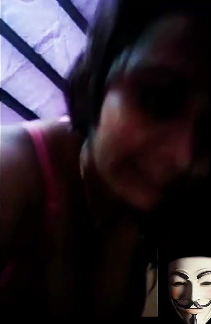 Naughty sexy boob show of a sexy Bhabhi