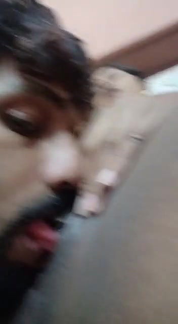 Indian GF pussy licking by her lover MMS video