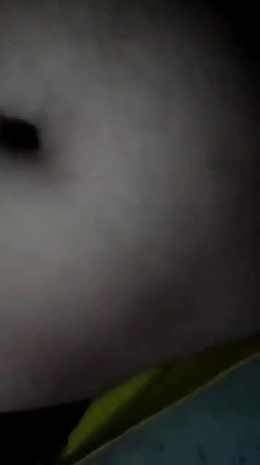 ladki ne gori chuche or gili choot ki video banayi