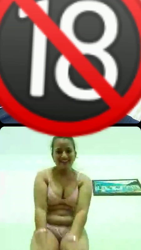 vc mein bhabhi ne nagi video dikhayi