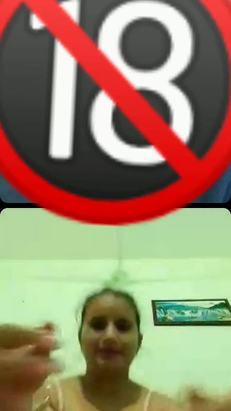 vc mein bhabhi ne nagi video dikhayi