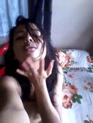 girl making nude video for bf