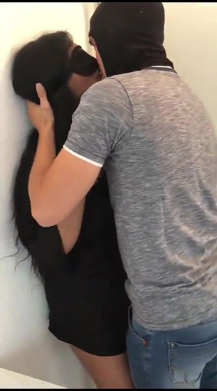 Mask Girl smooching with Thief