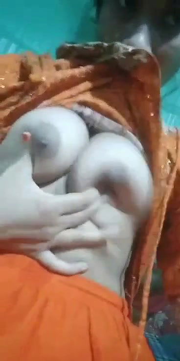 Young GF Pressing Boobs Fingering 2