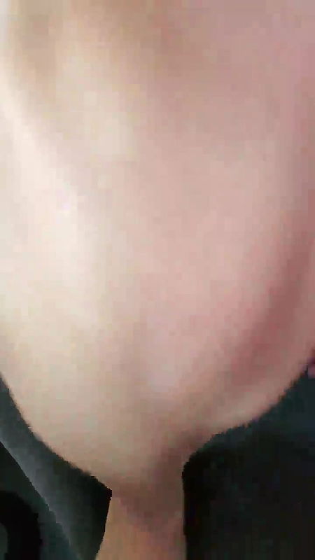 Hot desi girlfriend having fun in car with her boyfriend P1