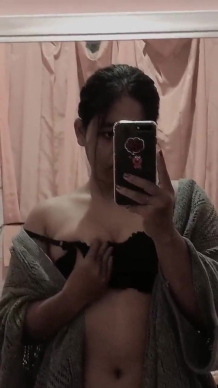 Horny beautiful babe exposes her sexy big titties and wet puffy pussy P5