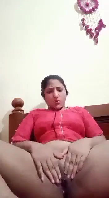 Horny Bhabhi riding baigan