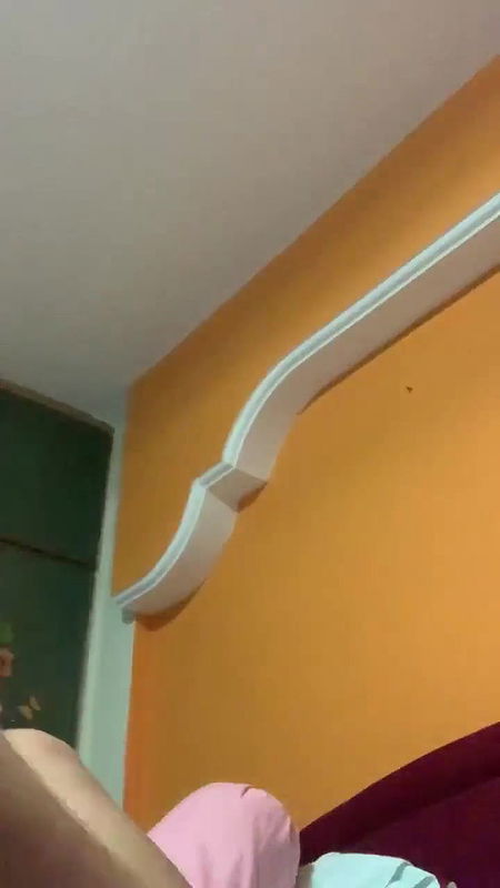 Horny GF showing pt1