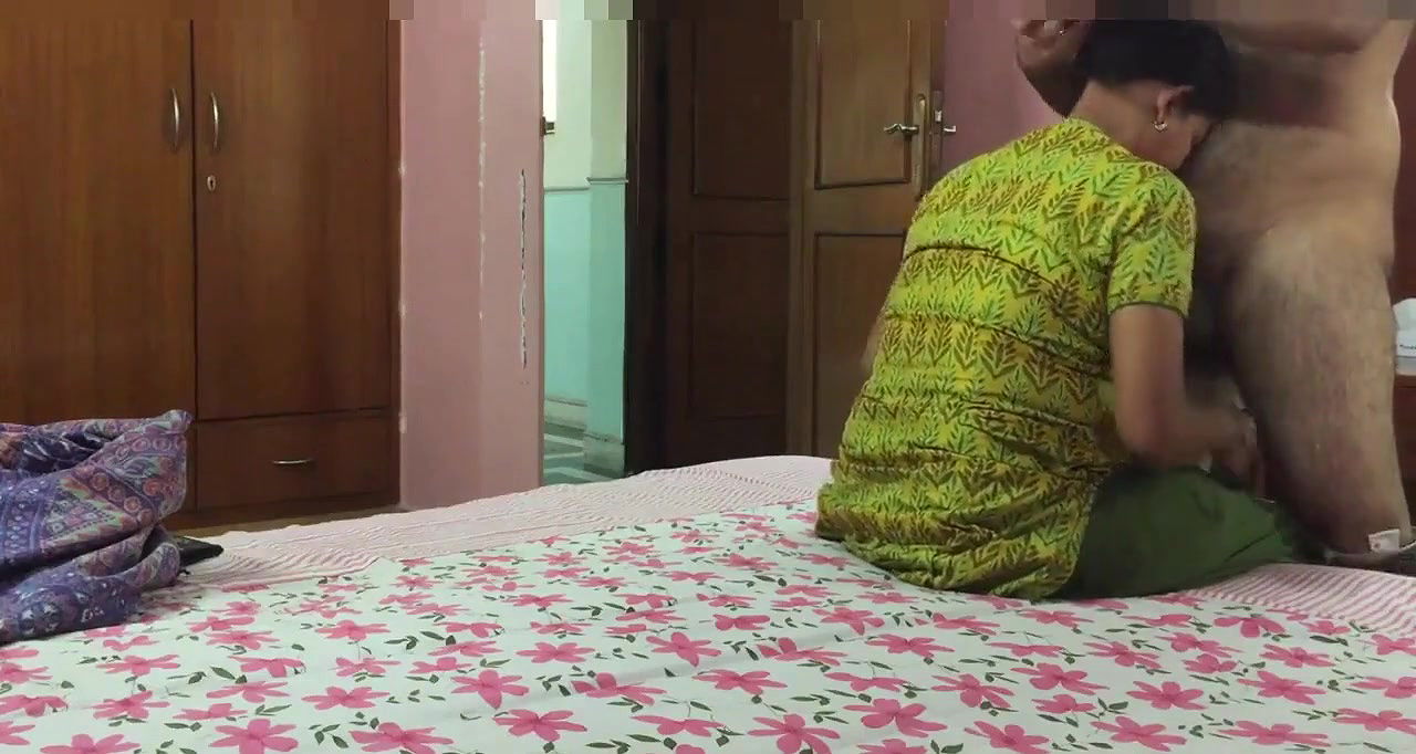 Desi mature Randi sex with her client