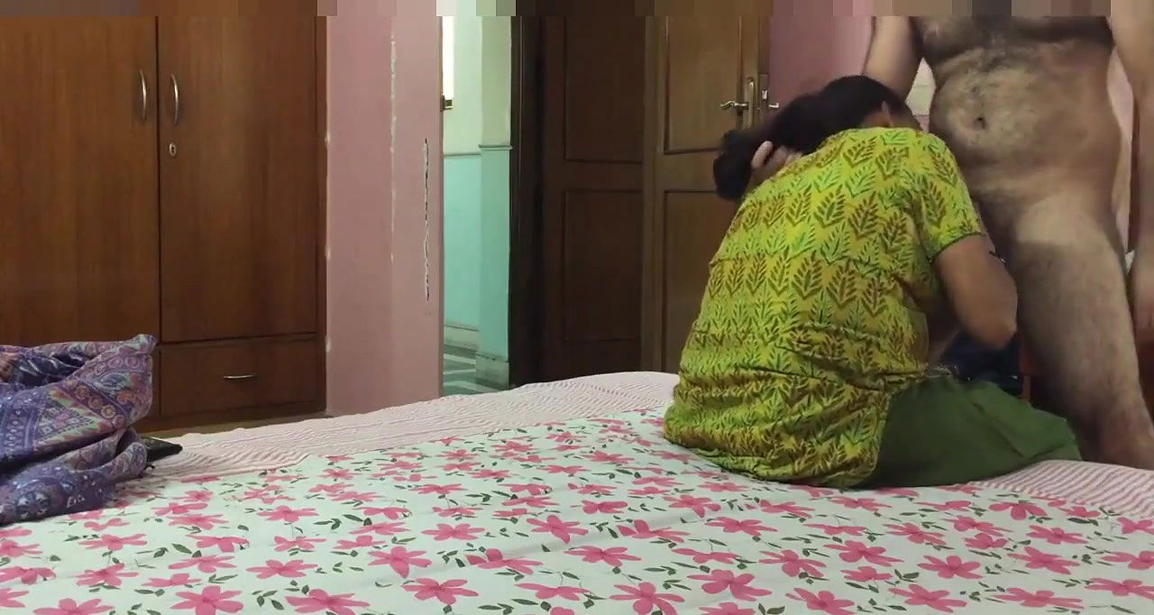 Desi mature Randi sex with her client