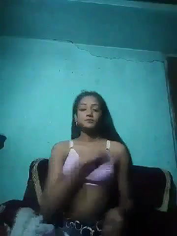 Bangladeshi Girl Showing And Fingering HER pink Pussy