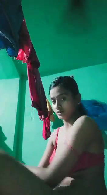 Beautiful Cute Bengali Girl New Clip