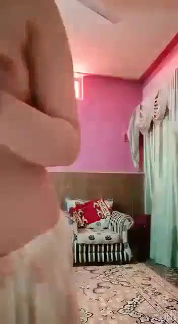 Beautiful Cute Paki Hairy Pussy Girl Nude Video for Lover