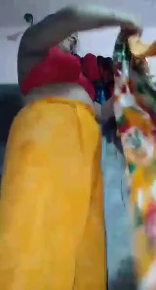 desi ladki ne nangi video banayi