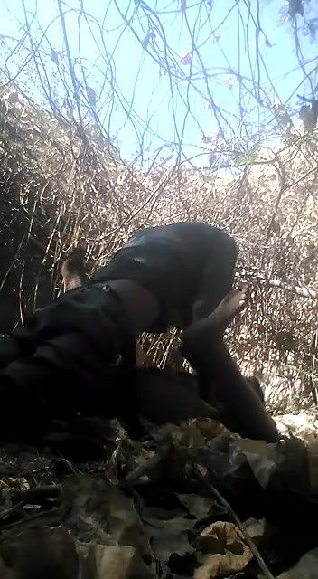 gaon ki bhabhi ko khule mein choda