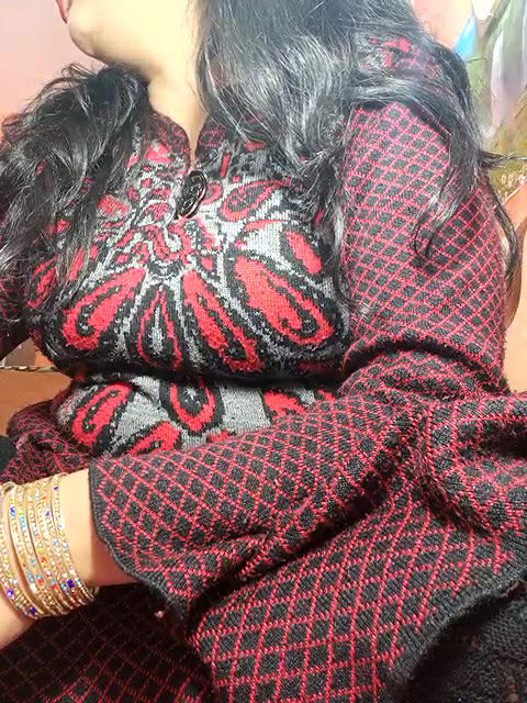 bhabhi ne vc mein gol boob dikhayi