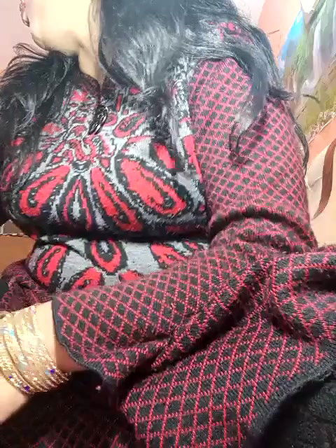bhabhi ne vc mein gol boob dikhayi