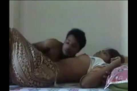 couple boob sucking video