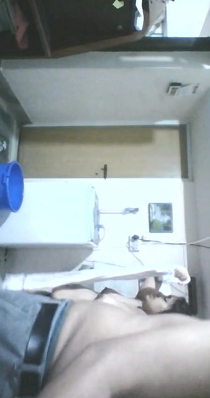 Big ass Indian wife nude MMS